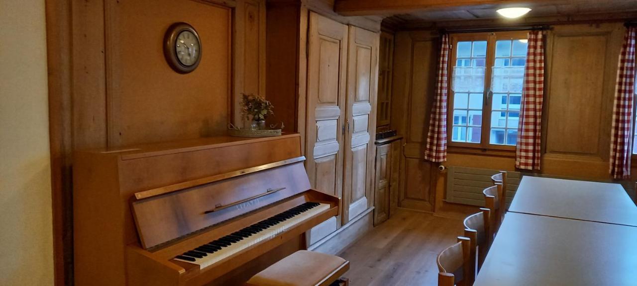 Emme Lodge Langnau Bagian luar foto